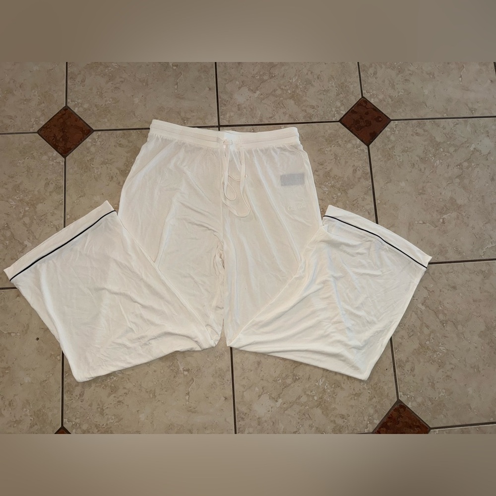 Comfrt XL White Lounge Pants with Elastic Waist